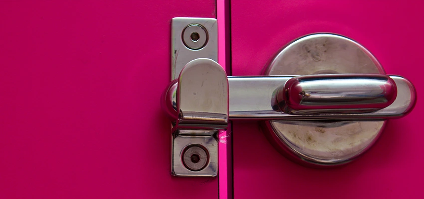 Childproof Gate Lock in Carlsbad, California